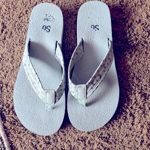 So light blue flip flops Minimalist Design worn once